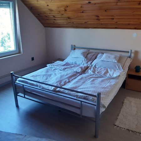 Toldi Apartman Hotel Keszthely Buitenkant foto