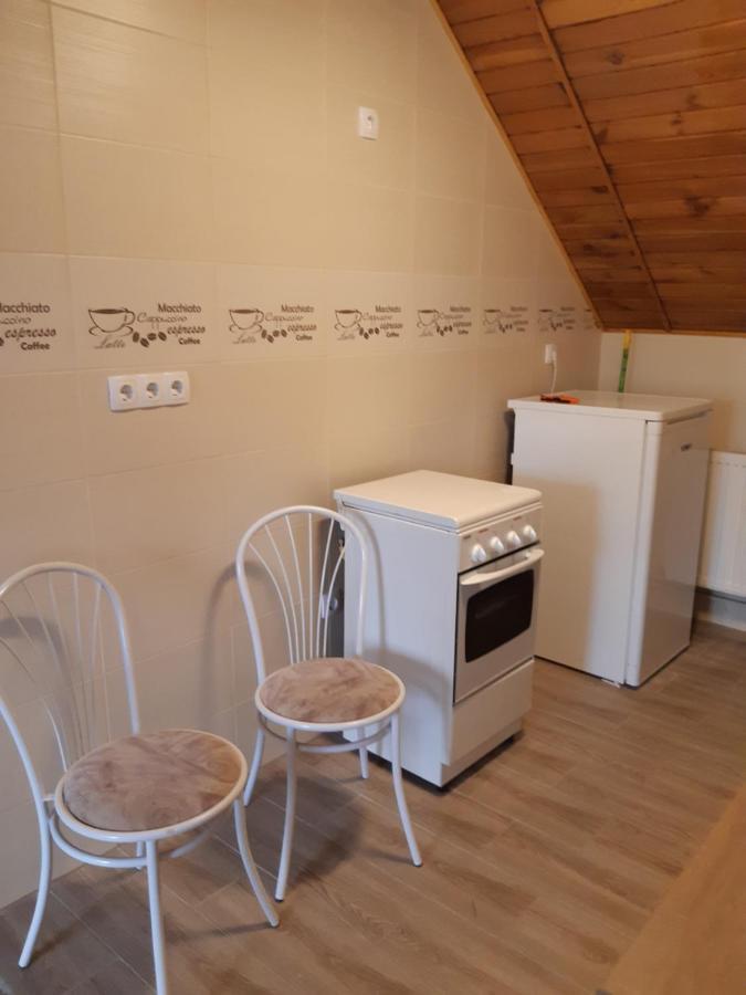 Toldi Apartman Hotel Keszthely Buitenkant foto