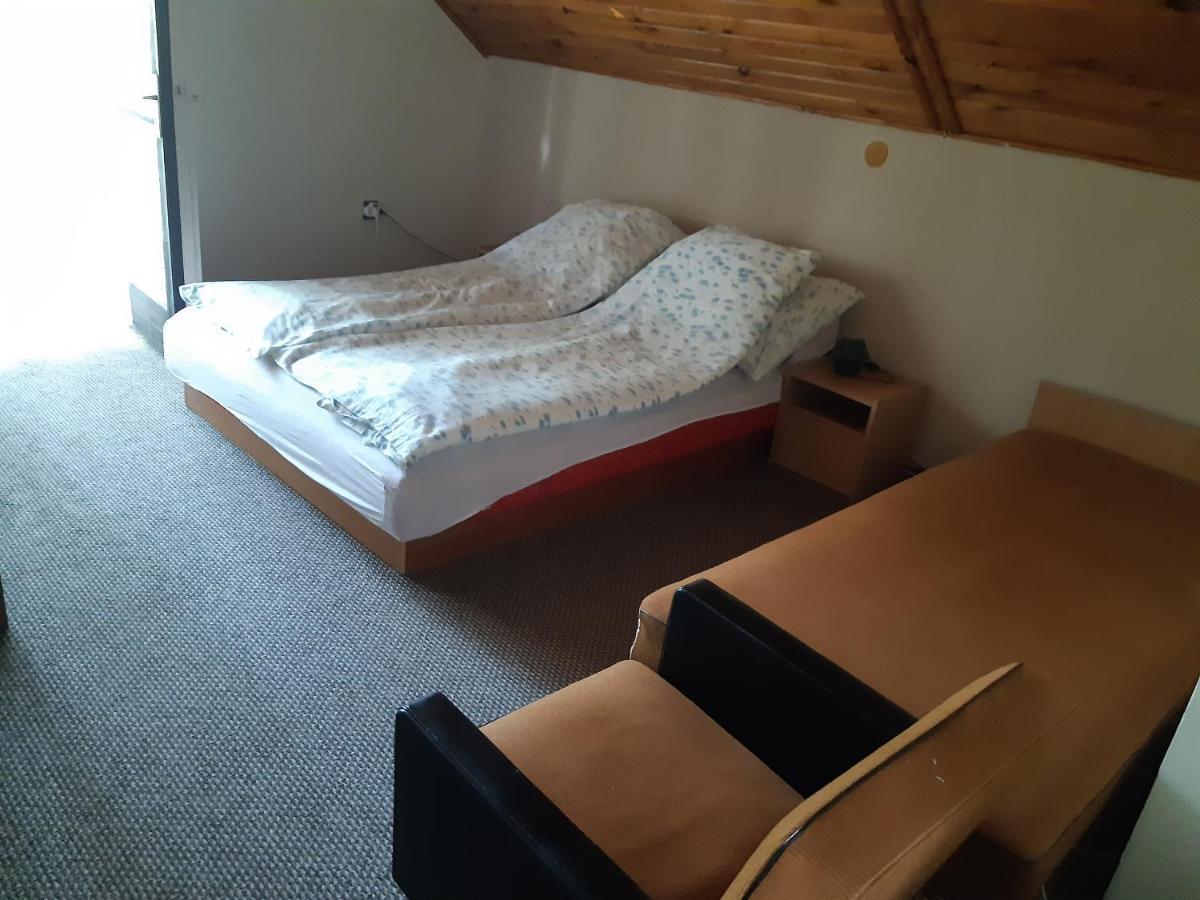 Toldi Apartman Hotel Keszthely Buitenkant foto